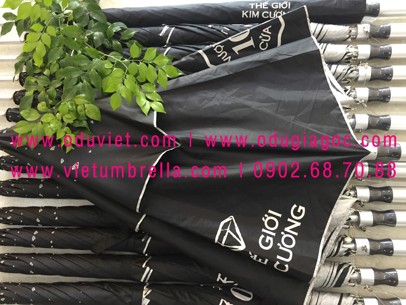 xưởng sản xuất ô dù cầm tay in logo quảng cáo